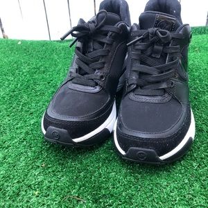 Micheal Kors sneaker